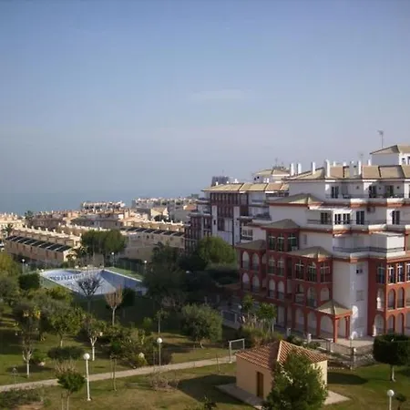 Torremar Apartment *
