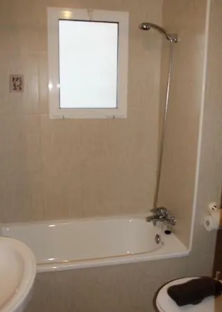 Torremar Apartment *